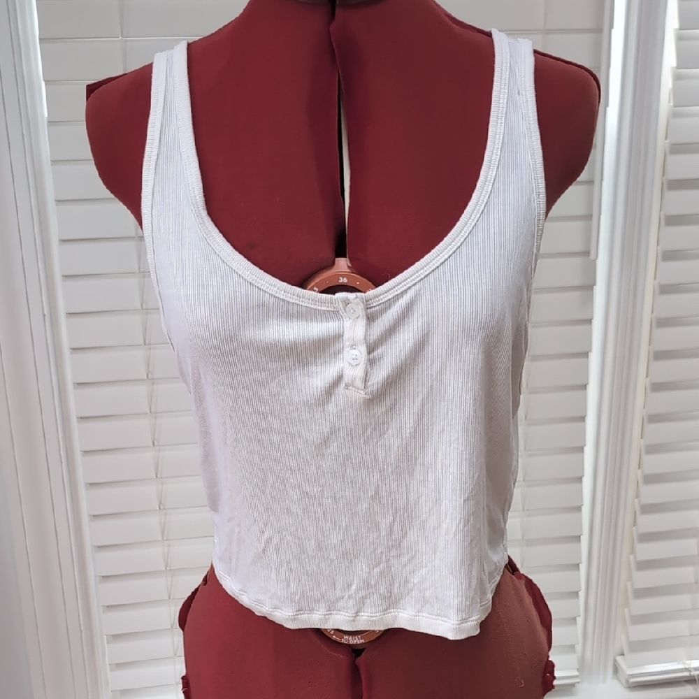 Sunday Best Dainty White Ribbed Cropped Tank Top With Henley Detail Y2K Grunge